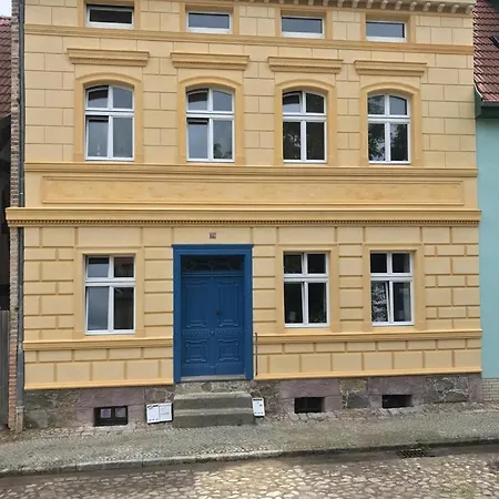 3 Im Martinsgarten *